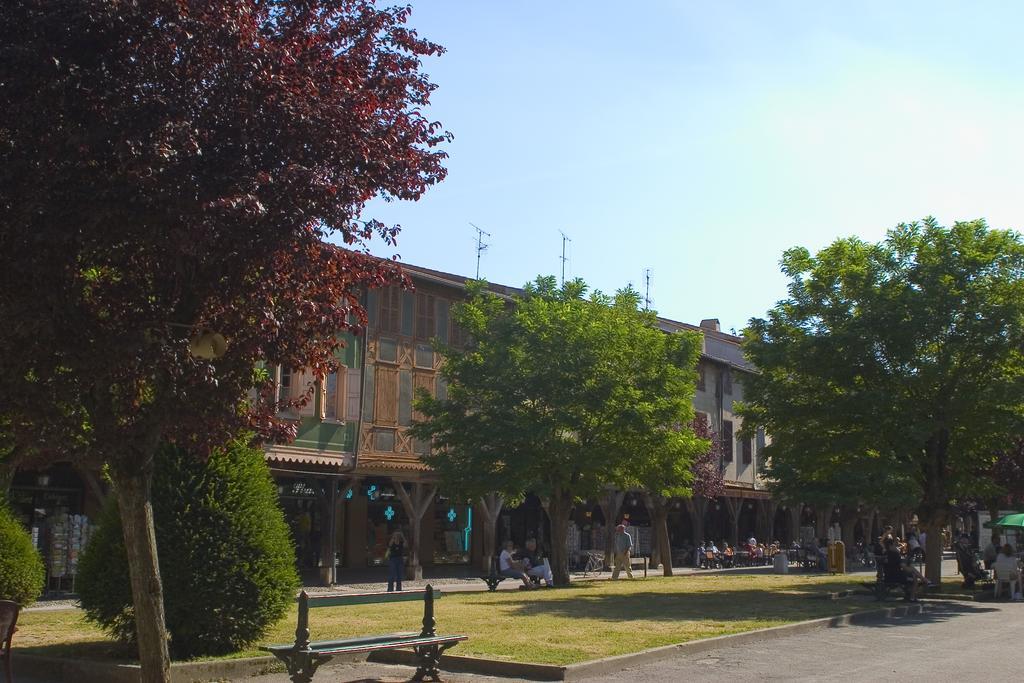 Hotel Le Commerce Mirepoix  Exteriér fotografie